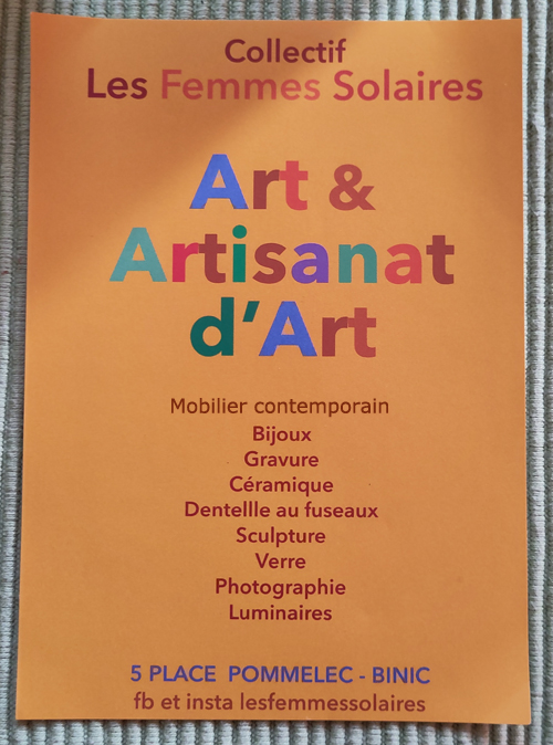 vente de mobilier contemporain dans une boutique d'artisans d'art à Binic (22)