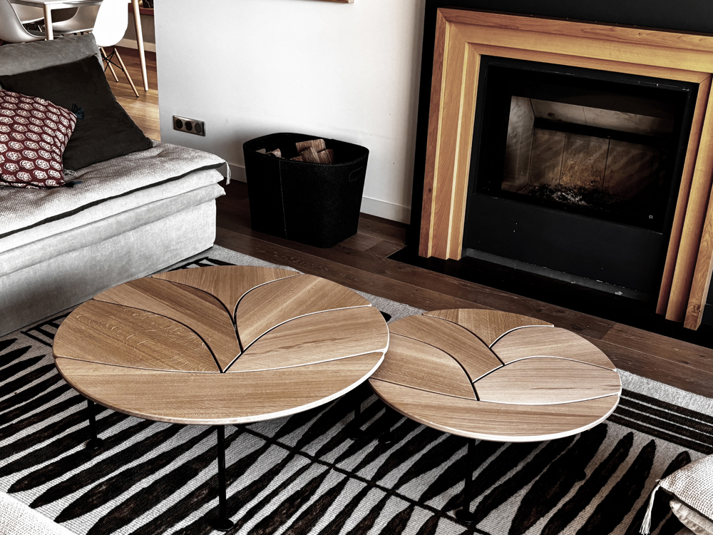 commande sur mesure de table gigogne en chêne sur piétement acier noir